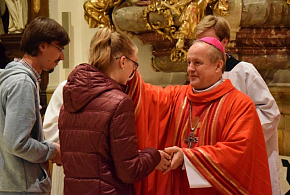 Biskup Jan zahájil akademický rok