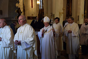 Kněží a jáhnové popřáli biskupovi k narozeninám